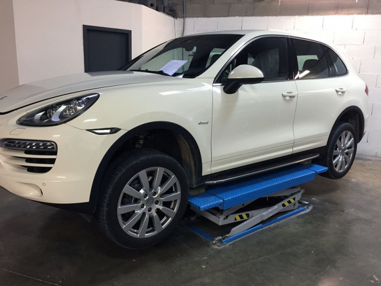 Peinture block avant + jantes Porsche Cayenne 2